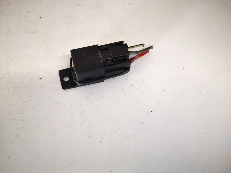 Купити Saab 9-3 реле 2007 1.9l v23234a1001x043 v23234-a1001-x043