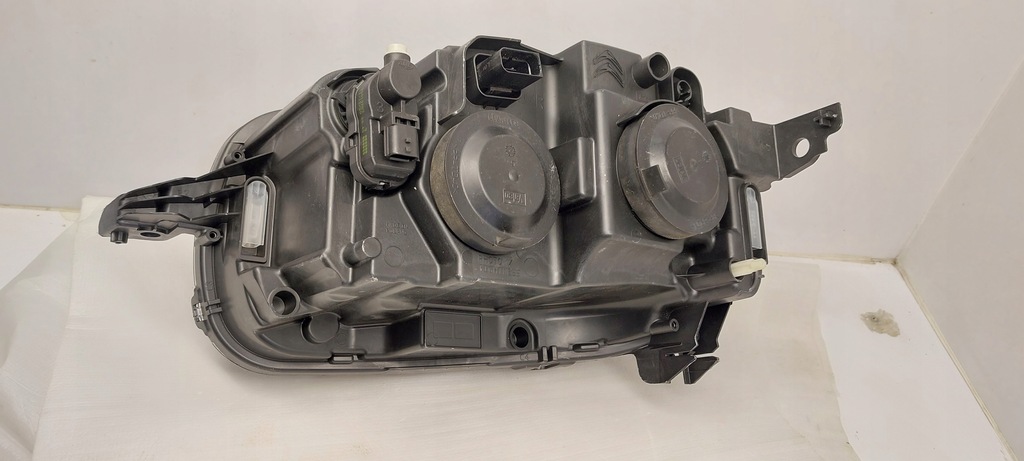 фото №12, Citroen c3 iii лампа ліва права перед передня комплект europa