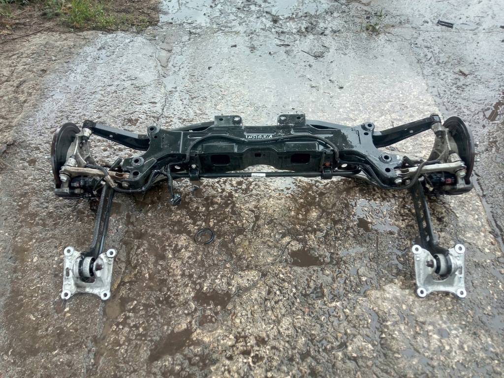 фото №1, Opel insignia b подрамник подвеска поворотный кулак задняя