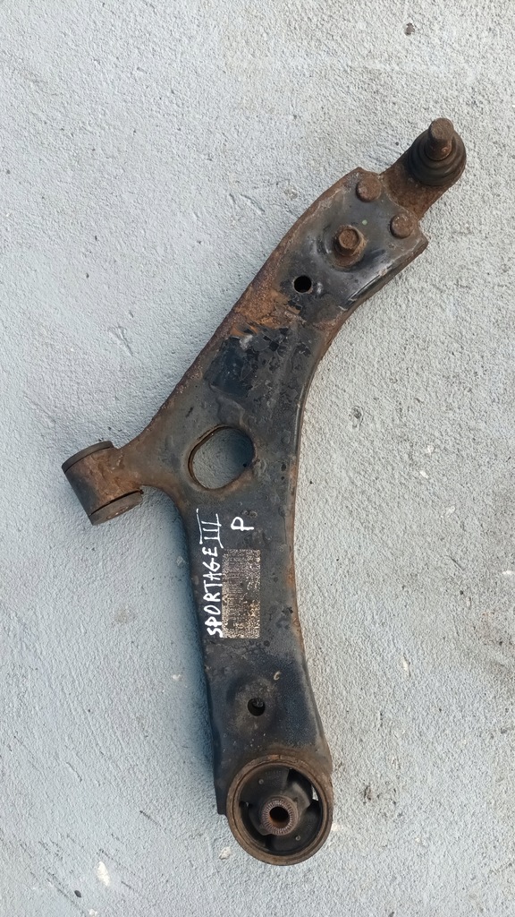 фото №1, Kia sportage iii рычаг правый перед