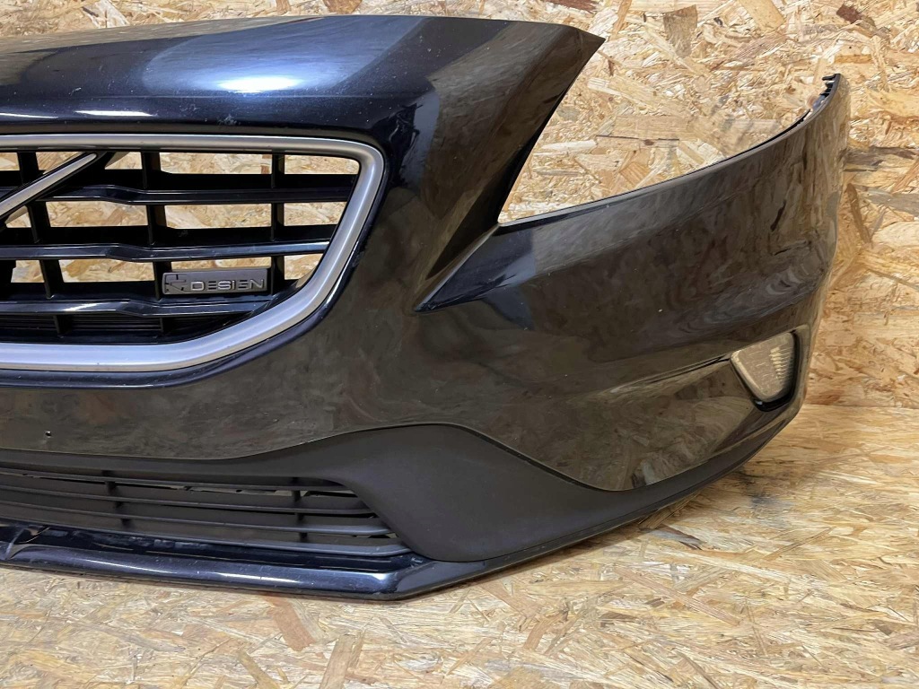 Kompletny бампер перед передний volvo v40 r design 2012- демонтаж оригинал Киев