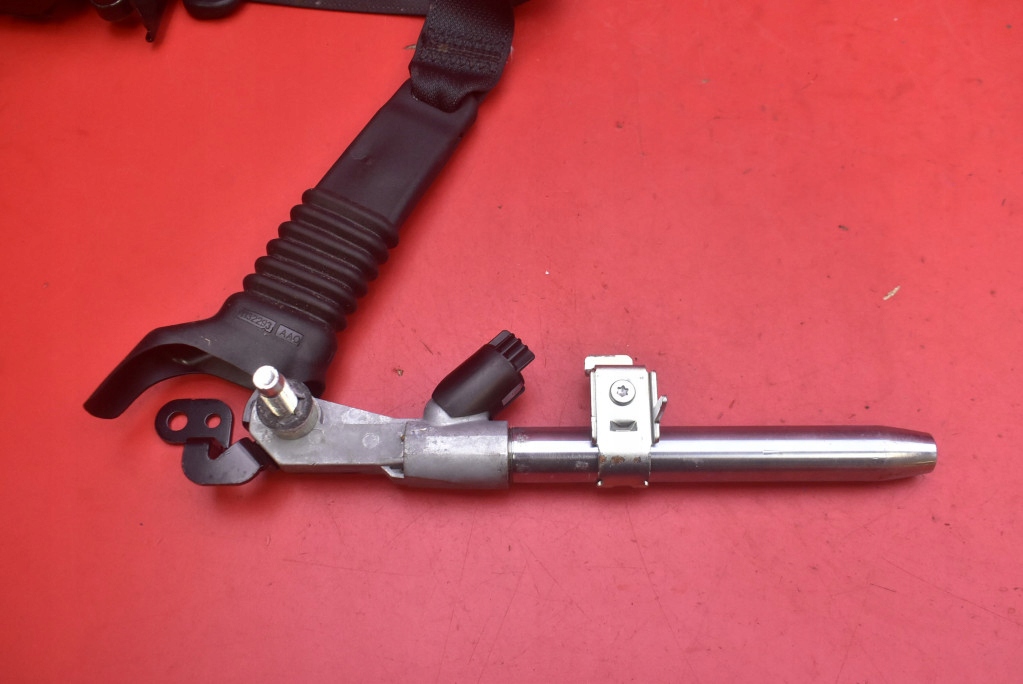 фото №7, Pas безопасности правый перед натяжитель tk-ah3-h980 mazda mx5 mx-5 4 iv nd