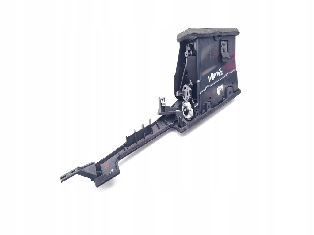 фото №13, Infiniti q50 форсунки / ґрати середнього обдув панелі приладової панелі 2015 50 d