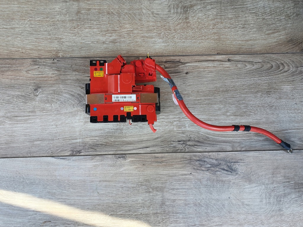 фото №1, Клемма pirotechiczna плюсовая 9151347 bmw 7 f01 f02