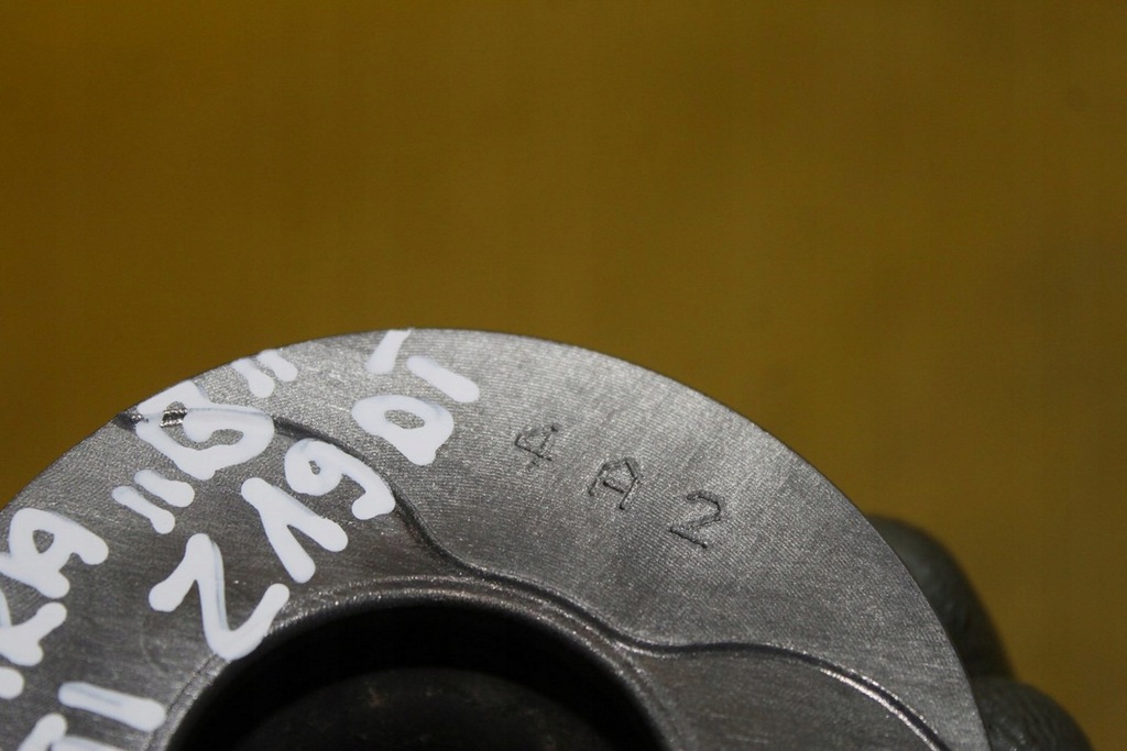 фото №8, Поршень поршні шатун шату́н z19dt zafira b 1.9cdti