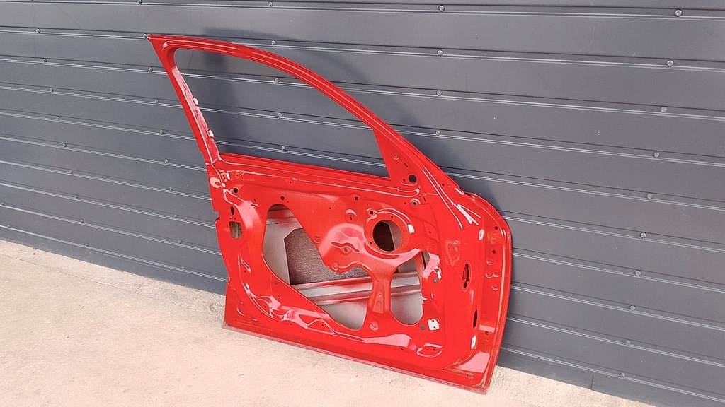 фото №10, Bmw 1 f20 дверь перед передние красные ładne