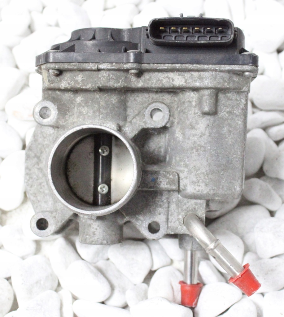 фото №1, Toyota iq 1,0 дроссельная заслонка 22030-40010