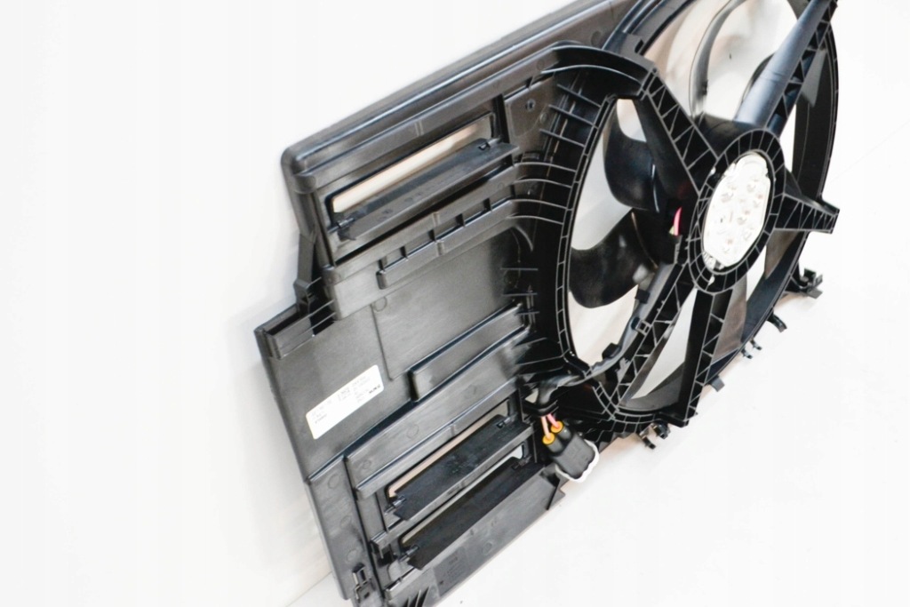 Вентилятор радіатора конденсатор bmw f45 f46 f55 400w 7617609 17427617609 Недорого