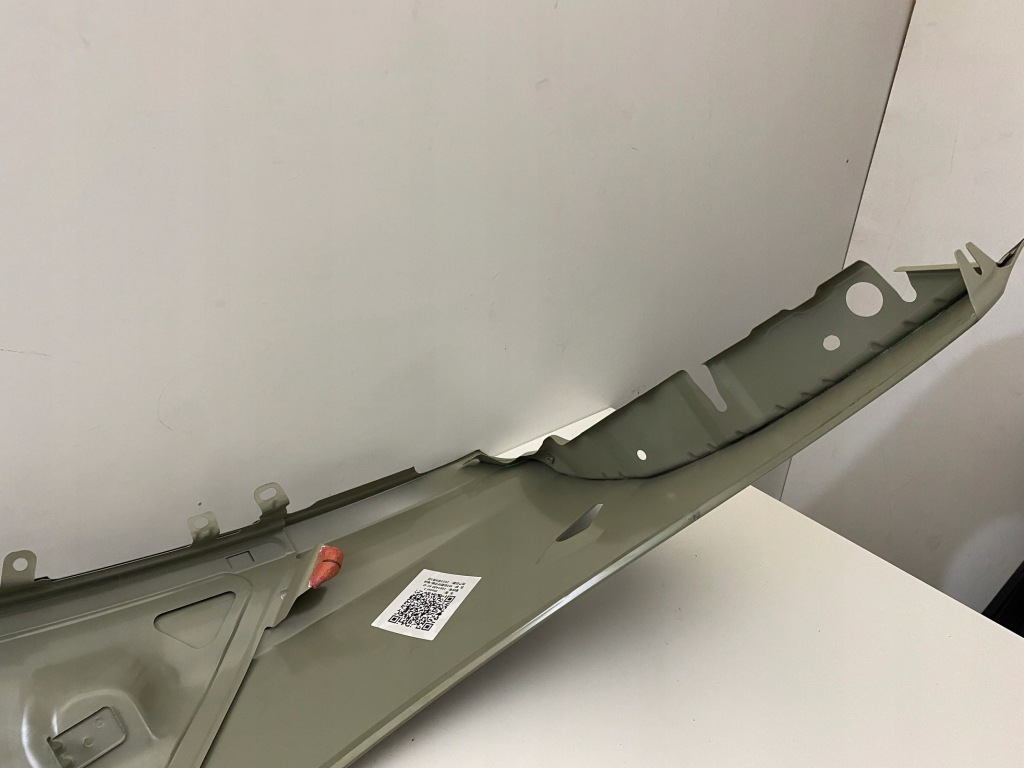 Купити Tesla 3 3 правий крило перед передній 17-