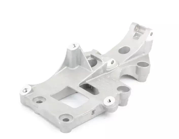 Купити Audi a3 sportback 8p генератор кронштейн кронштейн 06f903143e oem