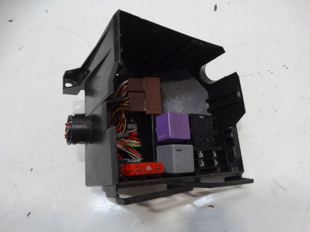 фото №6, Коробка предохранителей renault twingo 7700410066