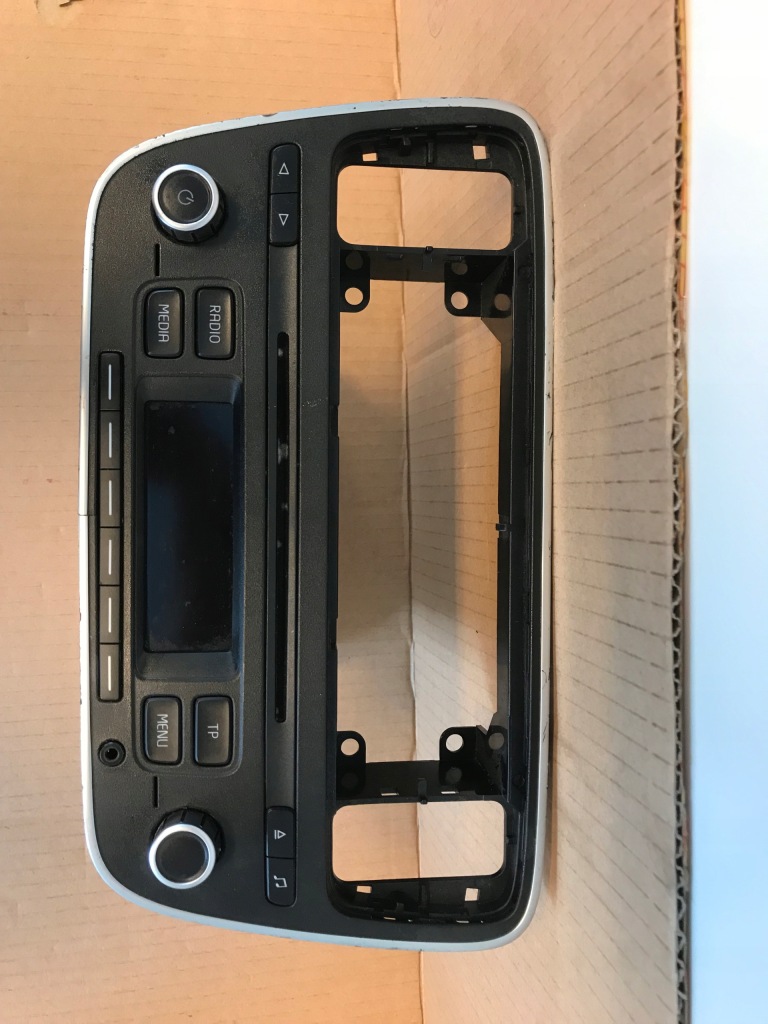 фото №4, Радио cd панель seat mii 1sl035156a