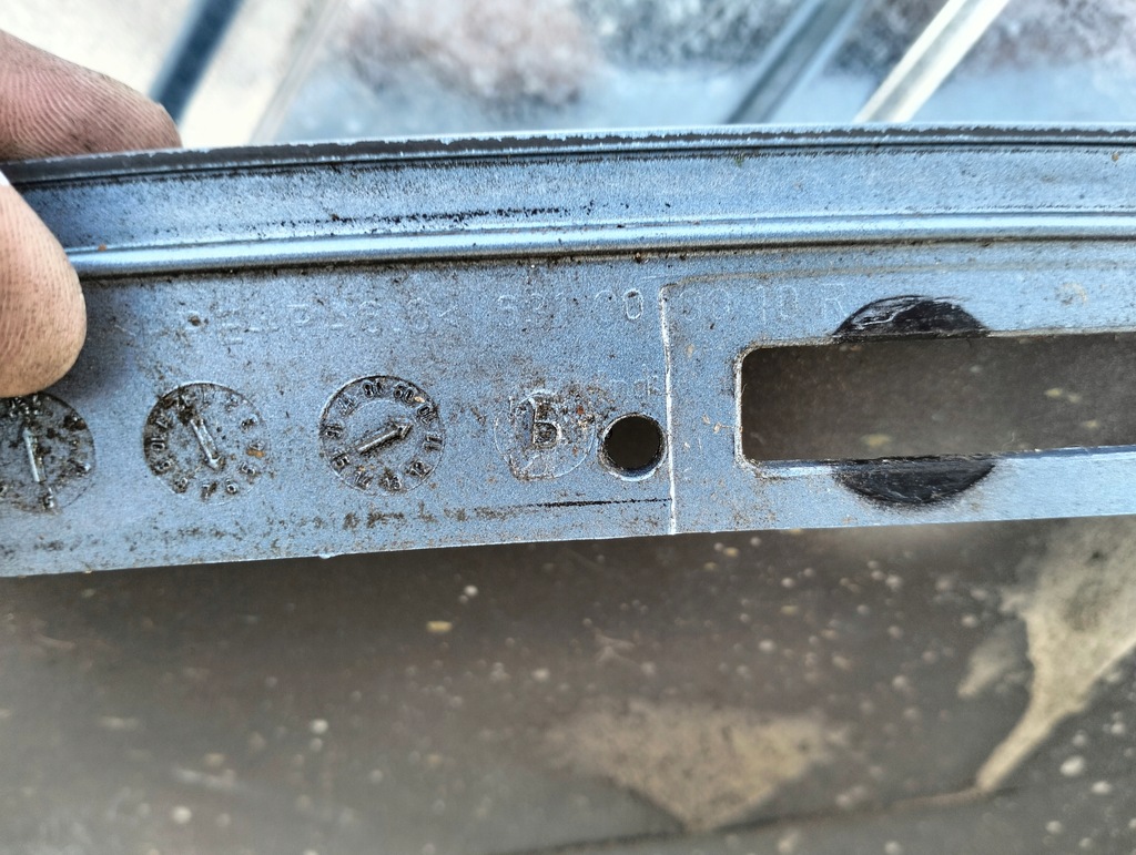 фото №13, Крила правий перед renault grand scenic iii колір terpa lata 2008-2012