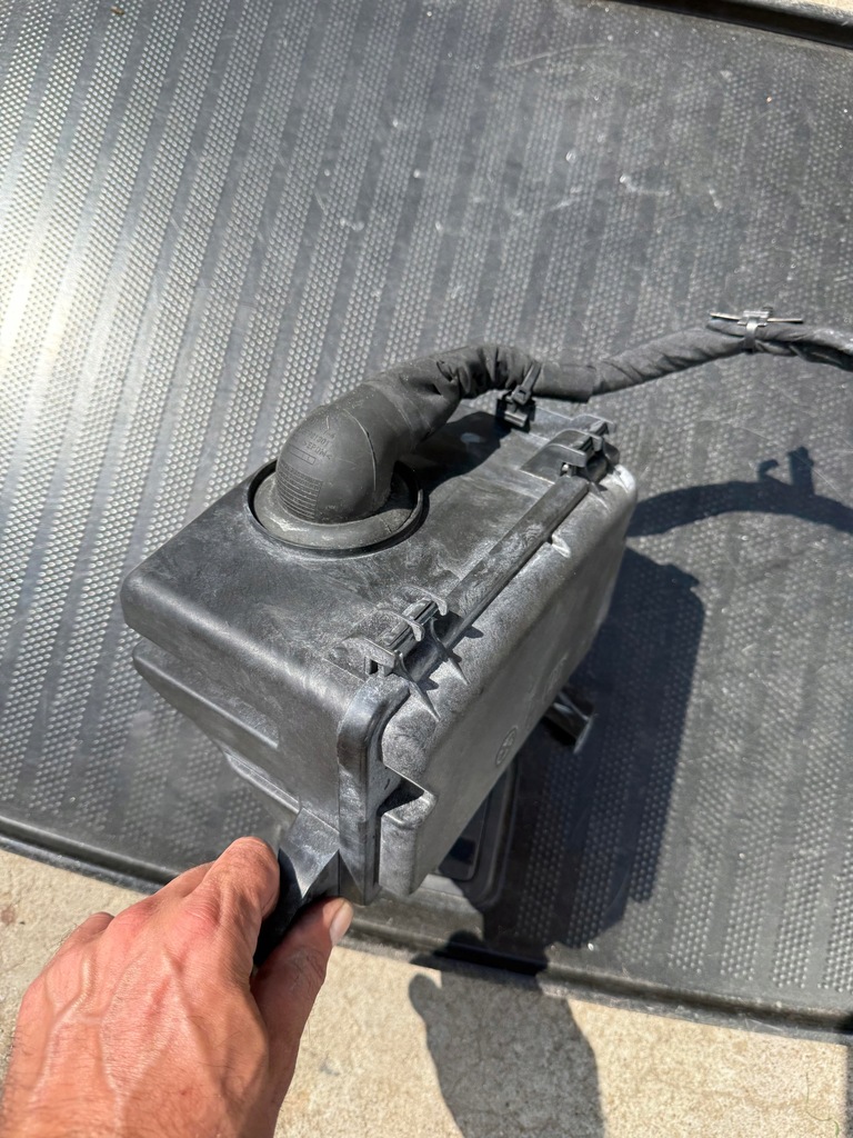 фото №7, Коробка предохранителей mercedes eqe v295