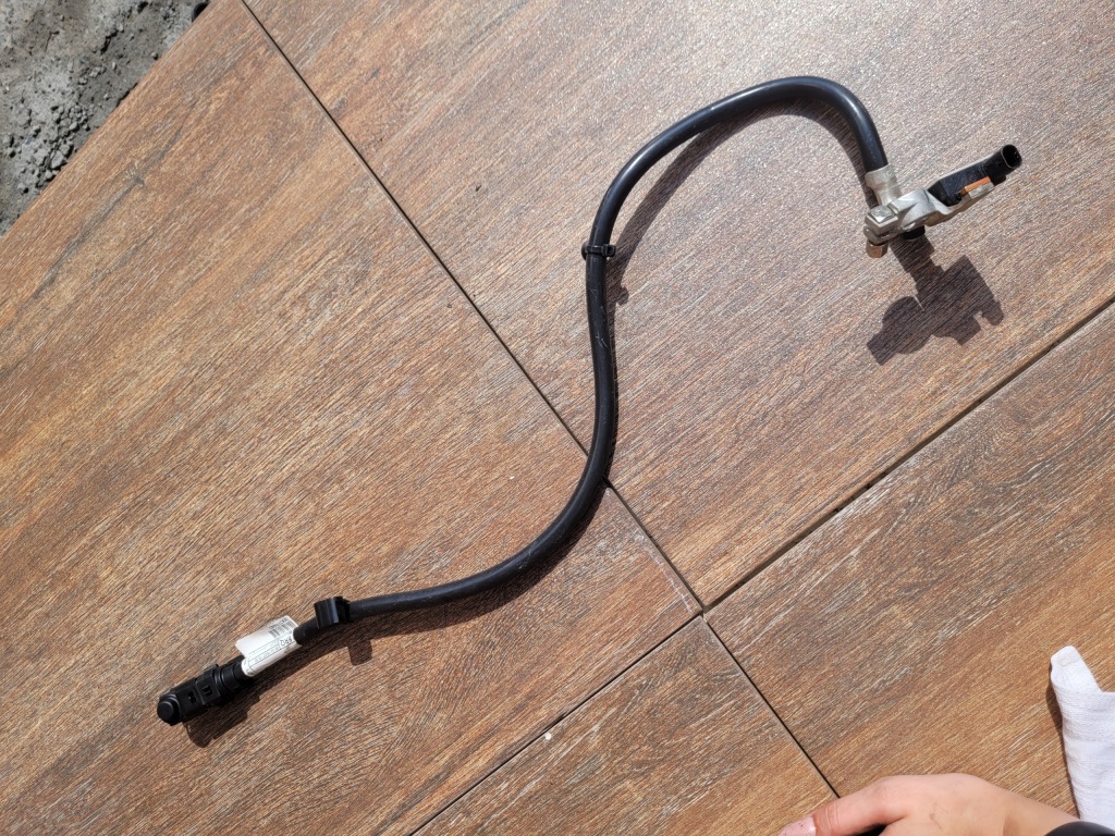 фото №5, Opel astra k v 16r 1.6cdti клемма минусовая