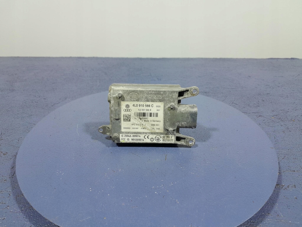 фото №1, Audi q7 4l радар ассистент поперечина движения задняя правый 4l0910566c