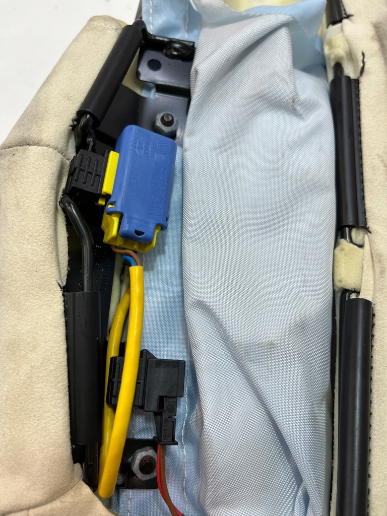 фото №4, Подушка подушка безопасности сиденье левый задняя panamera 970