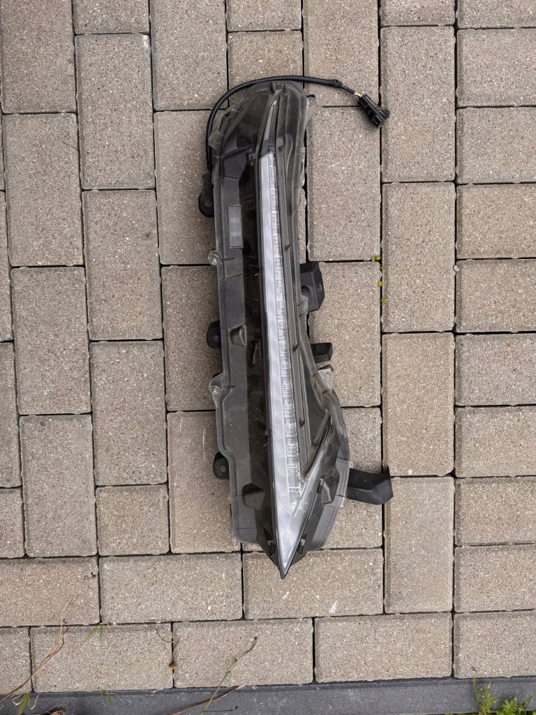 Купити Lexus nx i 2014 - drl led правий передній