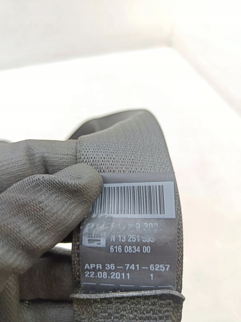 фото №5, Opel astra j 2011 pas безопасности сиденье заднего