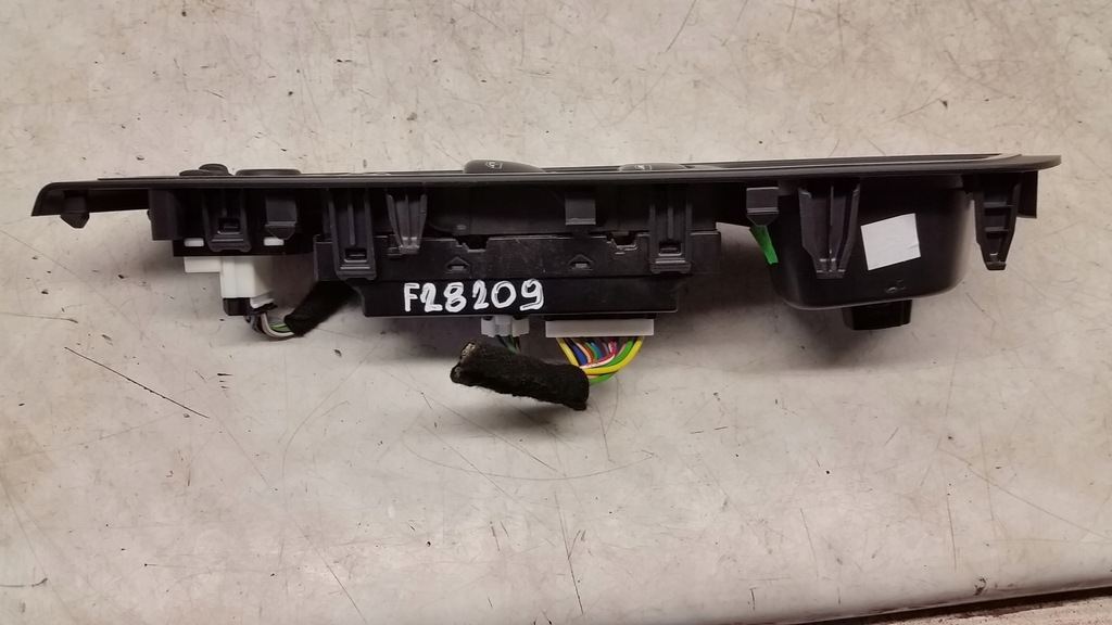 фото №10, Перемикач вікон дзеркал nissan micra v k14 euro