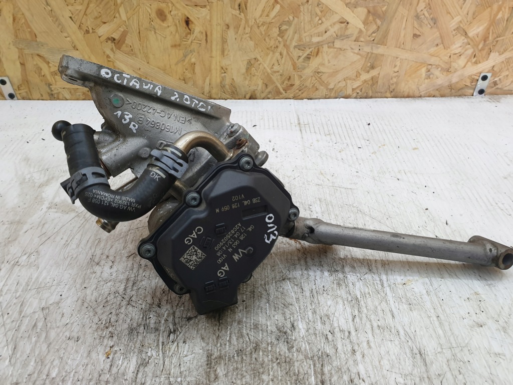 фото №1, Дросельна заслінка skoda octavia iii 2,0 tdi 04l128063n