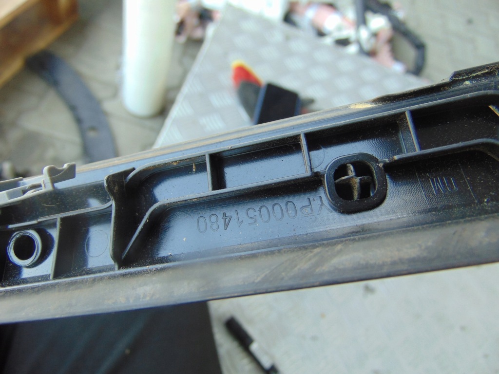 фото №4, Opel grandland молдинг стекло передняя правая 2017-