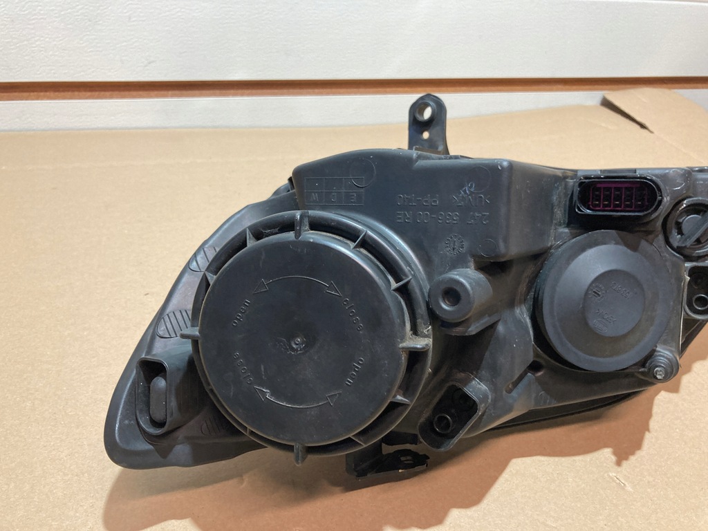 фото №12, Лампа права передня vw golf vi 6 plus 5m1