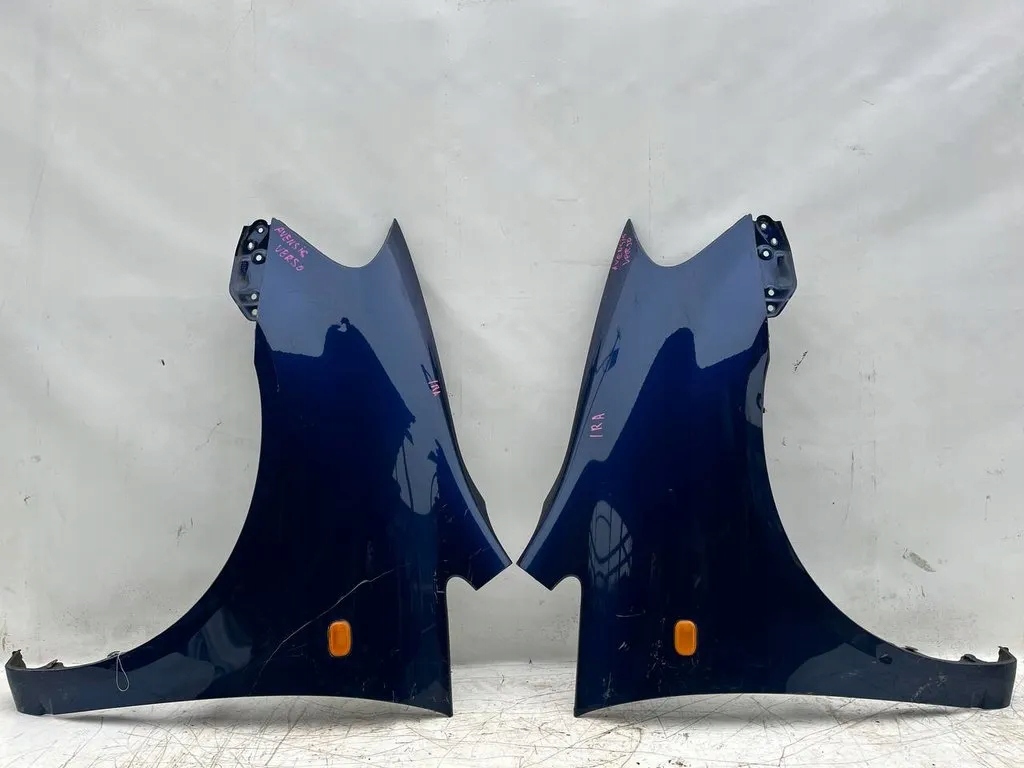 фото №1, Крила крила l r toyota avensis verso 2002