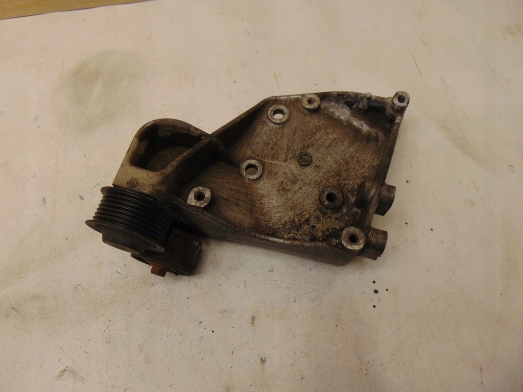 фото №4, Ролик ремень кронштейн основание suzuki grand vitara 1.9