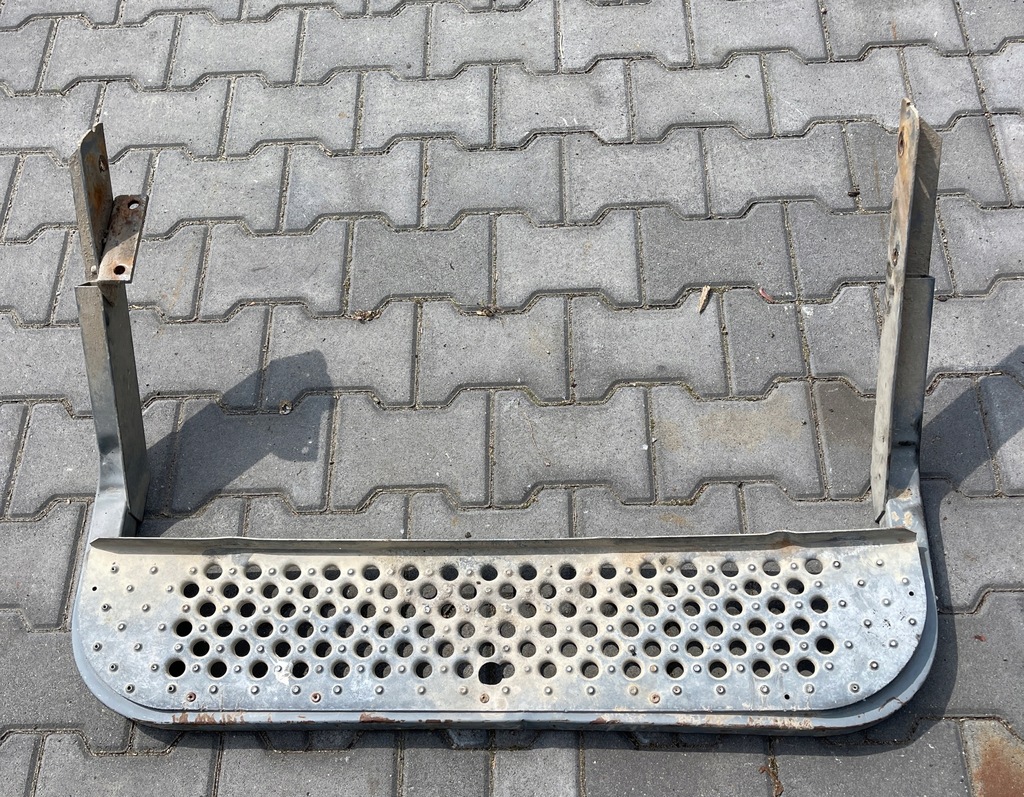 фото №1, Подножка подножка renault mascot mascott задняя 98-10r