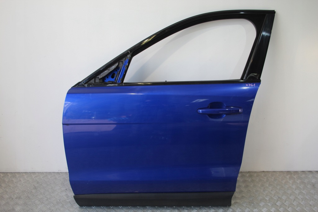 фото №1, Дверь левый перед передние jaguar f-pace x761
