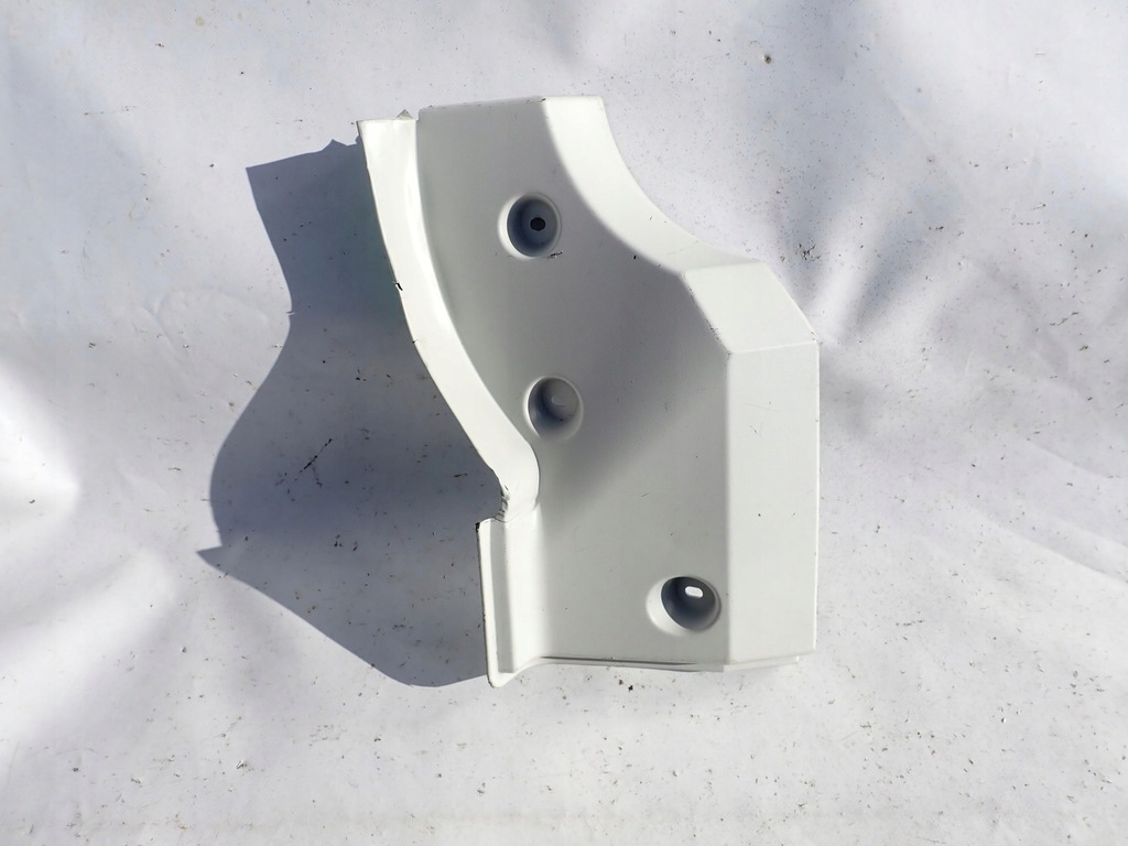 фото №1, Mercedes actros mp4 защита заглушка бампера правая