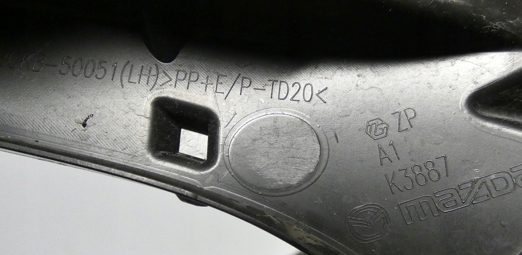 фото №14, Mazda 3 iii bckb-50051 bckb-50041 k3887 2019- хром решітка решітка