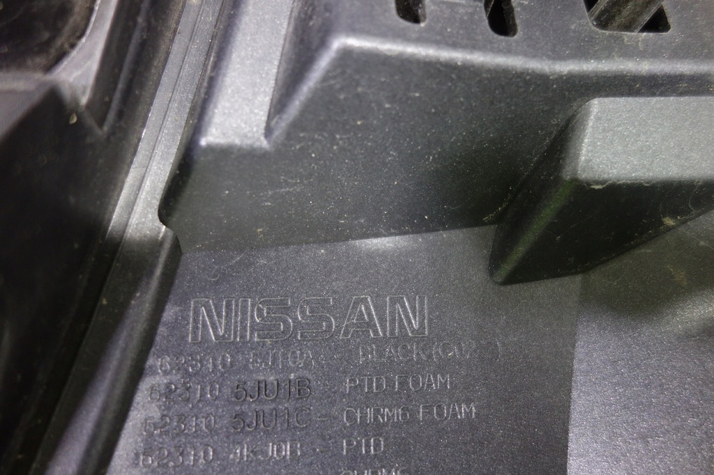 фото №8, Решётка радиатора nissan navara iv np300 2015- black чёрный 62310-5jt0a