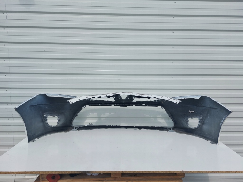 Бампер перед передній toyota verso рестайлінг  європа Доставка