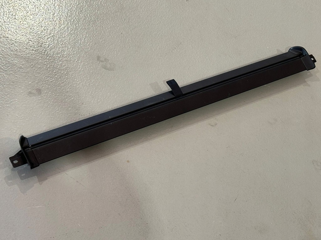 фото №1, Mercedes benz amg gt a190 шторка багажника a1908100009