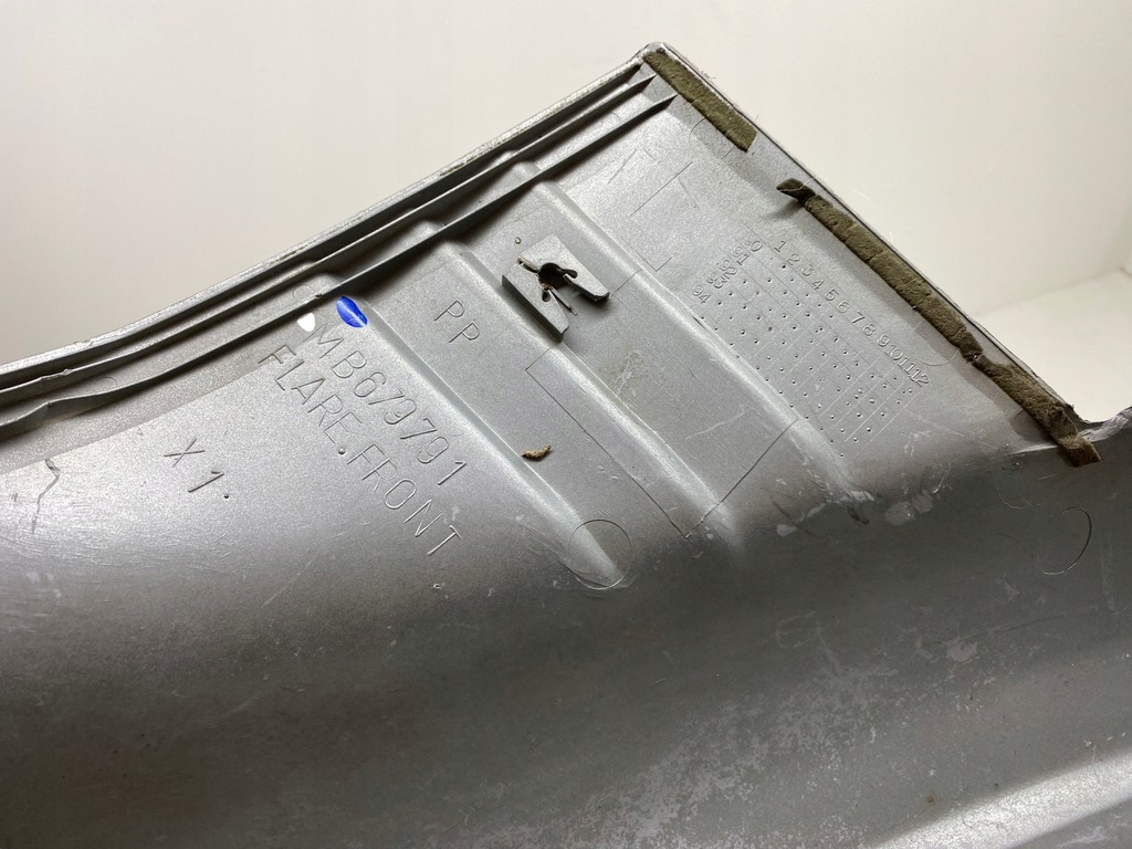 фото №13, Молдинг крила mitsubishi pajero ii лівий перед 97