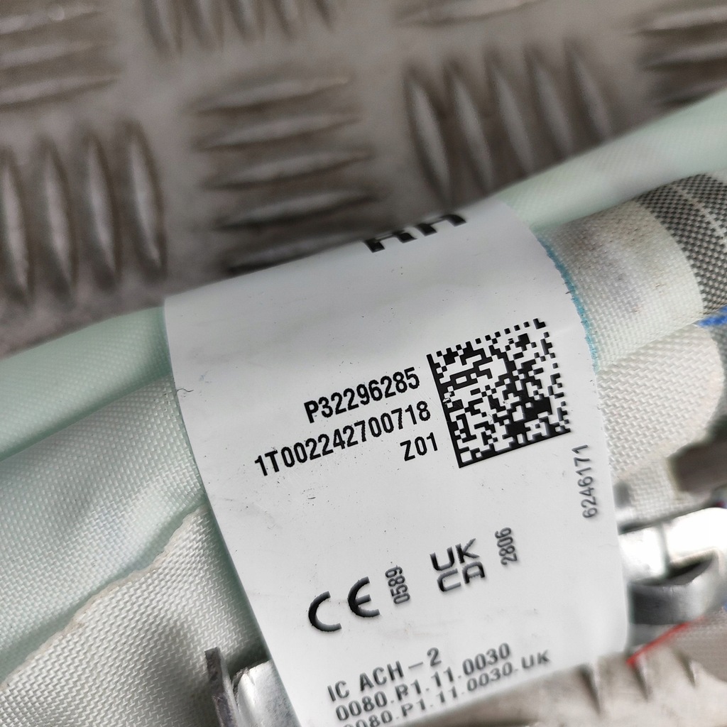 фото №6, Volvo xc40 2025 права сторона шторка безпеки подушка безпеки