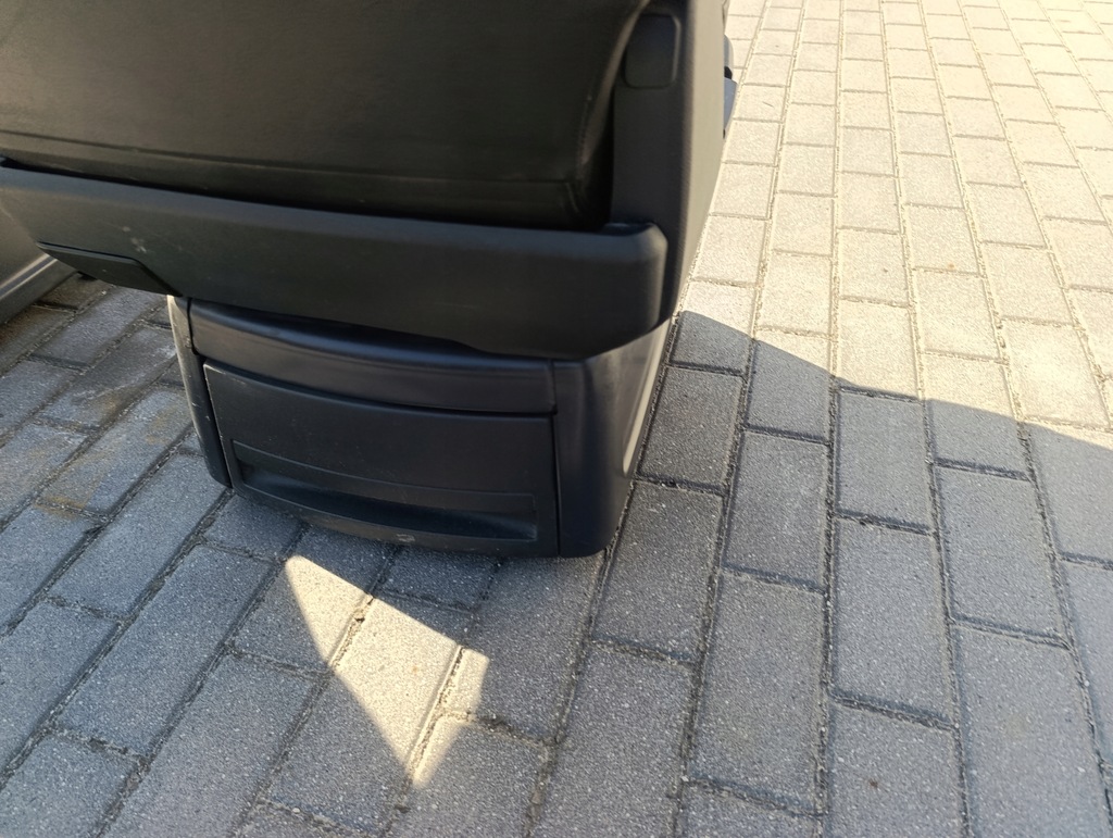 фото №7, Vw t5 t6 multivan сиденья поворотные второй/третий ряд с детское кресло