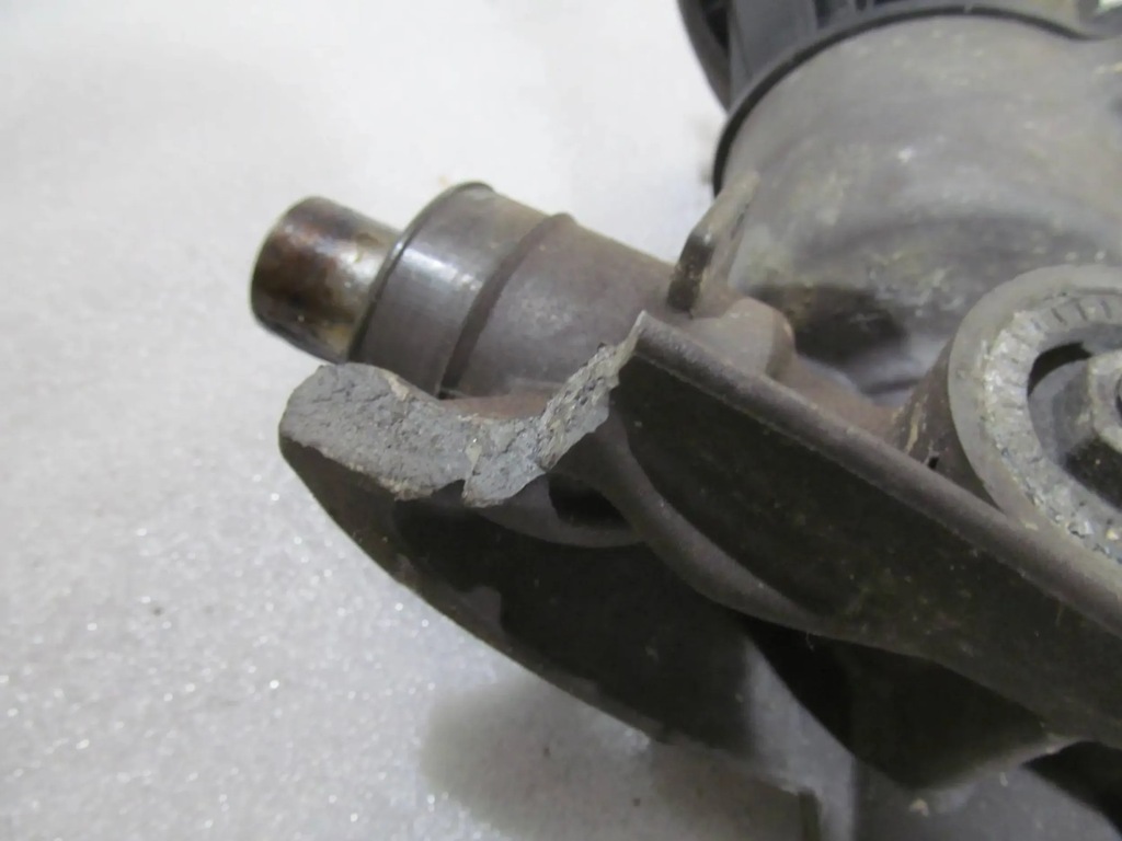 фото №13, Audi a3 s3 8v sedan 13-24 трансмісія кермова рейка рульова молдинг c404