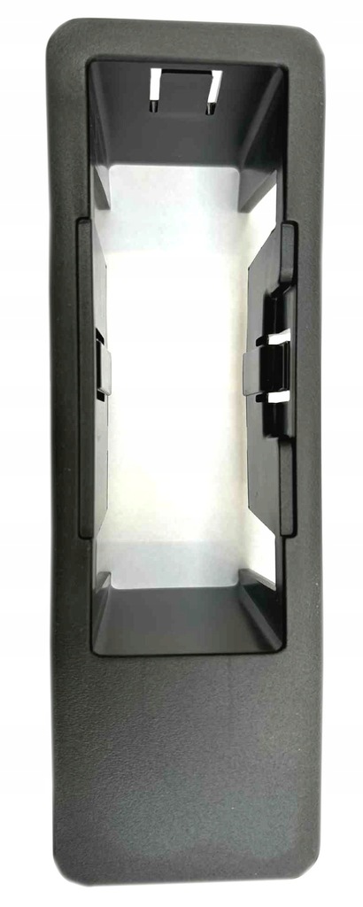 фото №1, Защита заглушка разъём port usb синхронизация 3 ford mondeo mk5 2017-