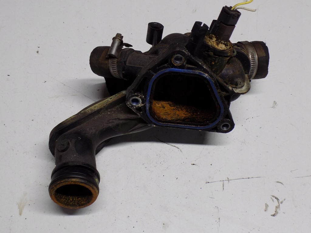 фото №1, Peugeot 207 cc корпус термостата