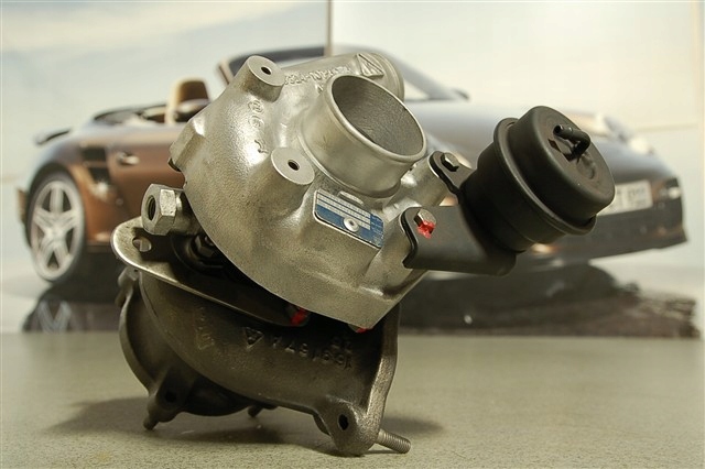 фото №1, Porsche 911 996 turbo - турбонагнітач, ліва