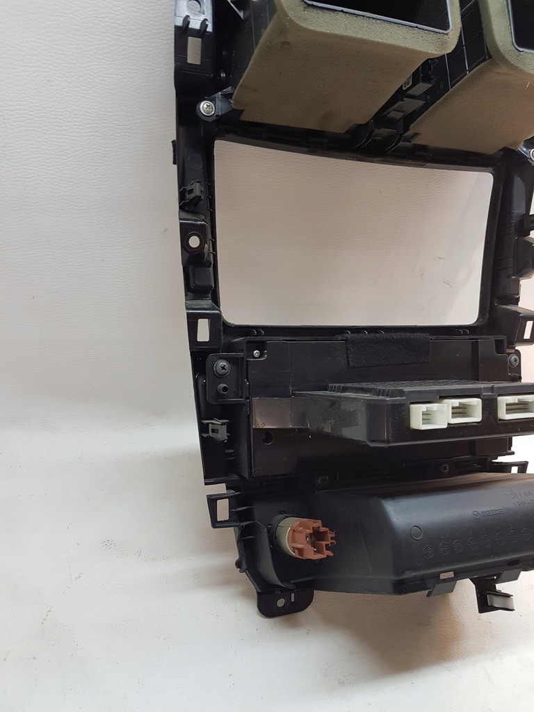 фото №8, Mazda cx9 cx-9 панель кондиціонера середній рамка