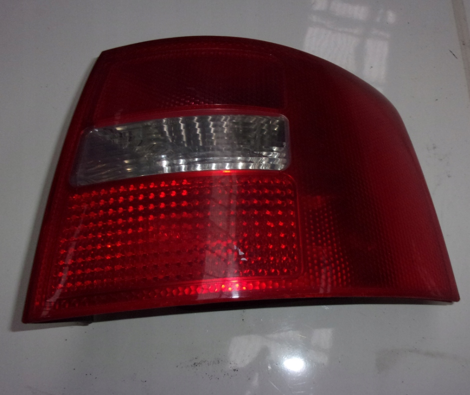 фото №1, Лампа задняя задняя правая audi a6 c5 kombi