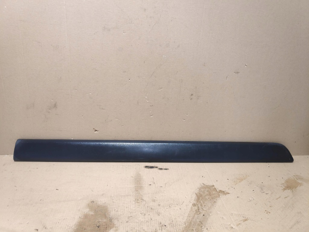 Купити Молдинг двері лівий перед ліва передня декоративна renault kangoo iii 8200439111