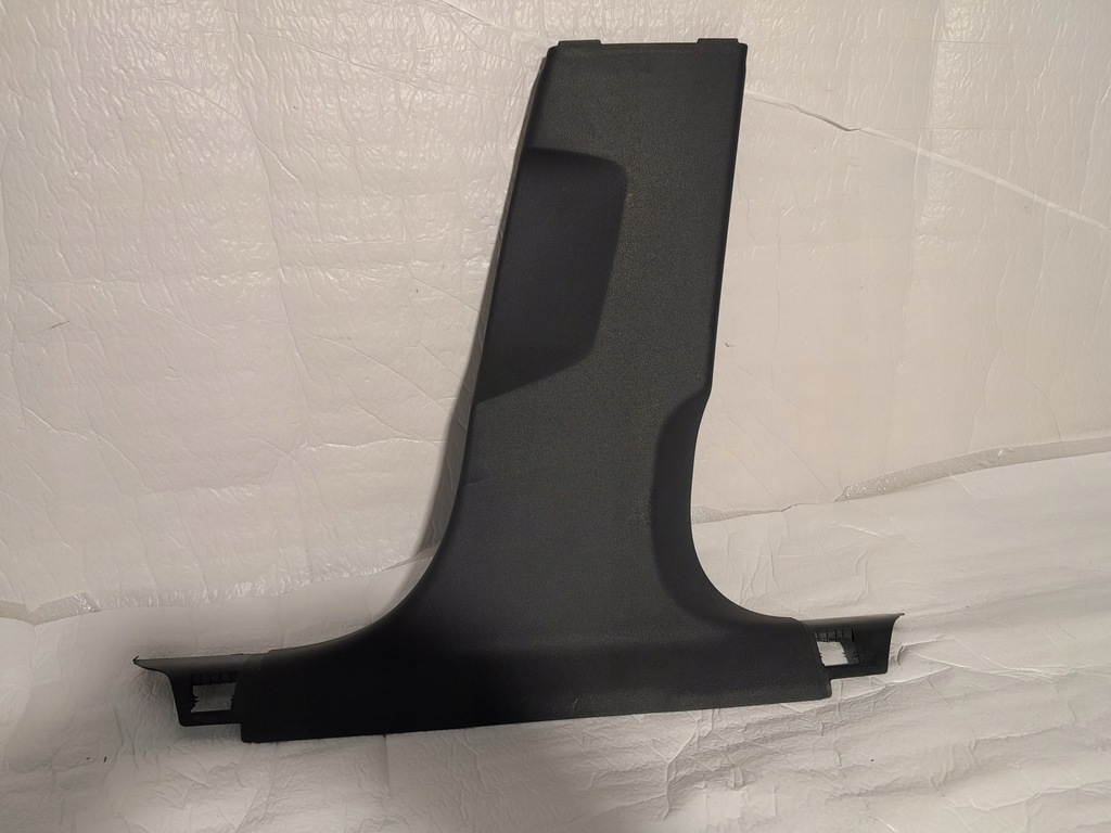 фото №1, Audi a4 b9 lift защита обшивка стойка 8w0867240a