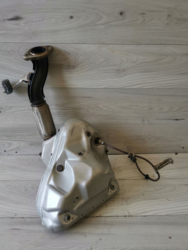 фото №1, Mazda cx3 2.0 katalizaror коллектор выпускной