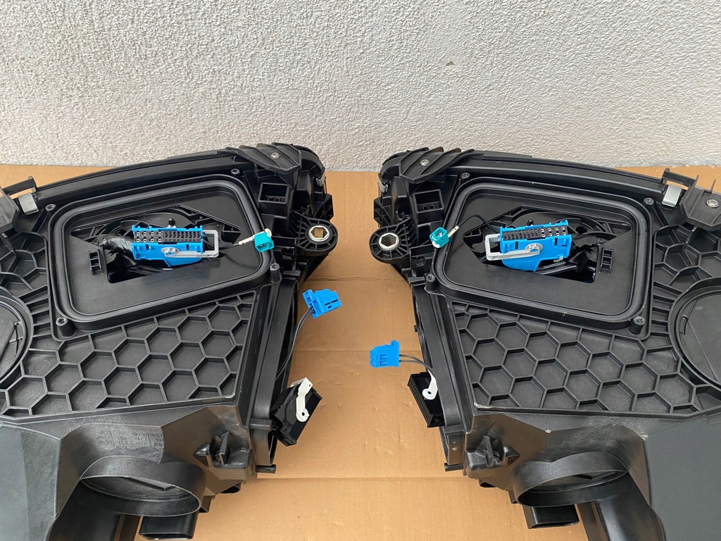 фото №11, Mercedes c klasa w206 комплект лампа digital light лампа левая правая перед