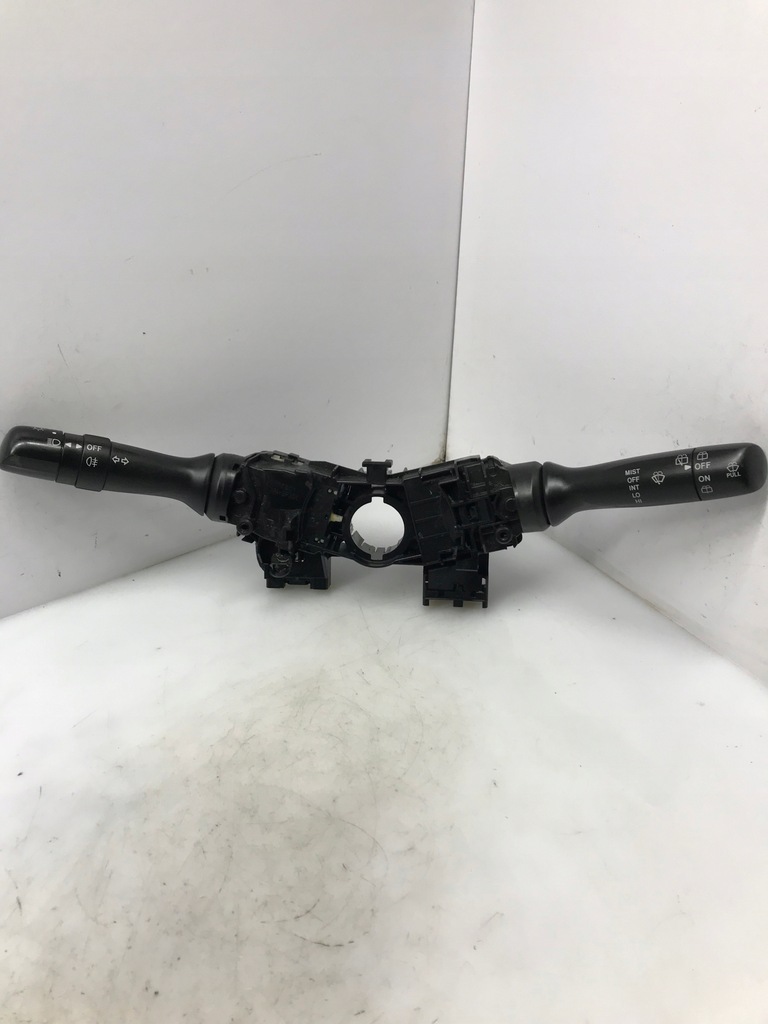 фото №1, Переключатель комбинированный 173848 17f001 toyota